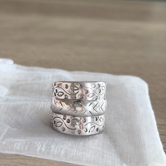 Sterling Silver 925 Wide Spinner Ring | Hand Engraved Boho Statement - Size 8 - Picture 3 of 6
